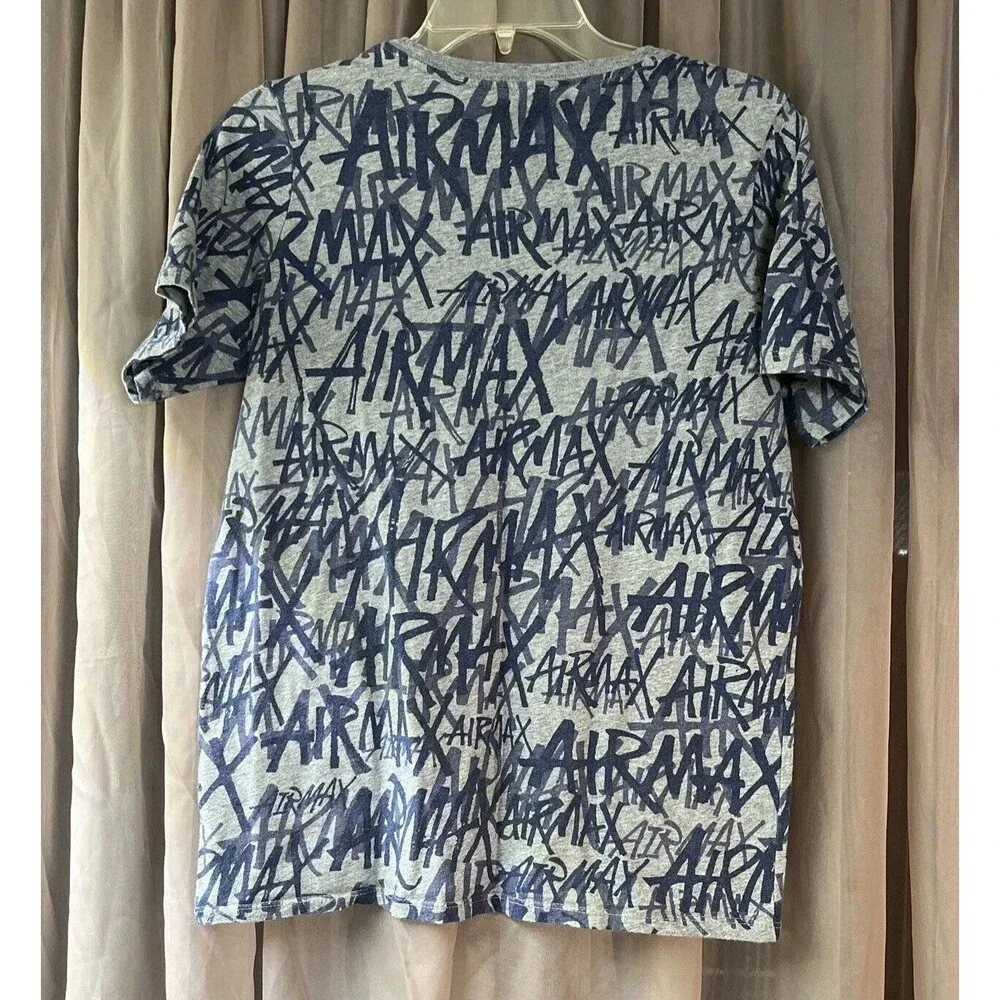 Nike Air Max T-Shirt - The Nike Tee T-Shirt - Size XL Youth